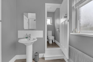 Photo 24- click for photo gallery